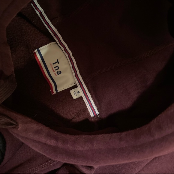 TNA hoodie - Picture 3 of 4